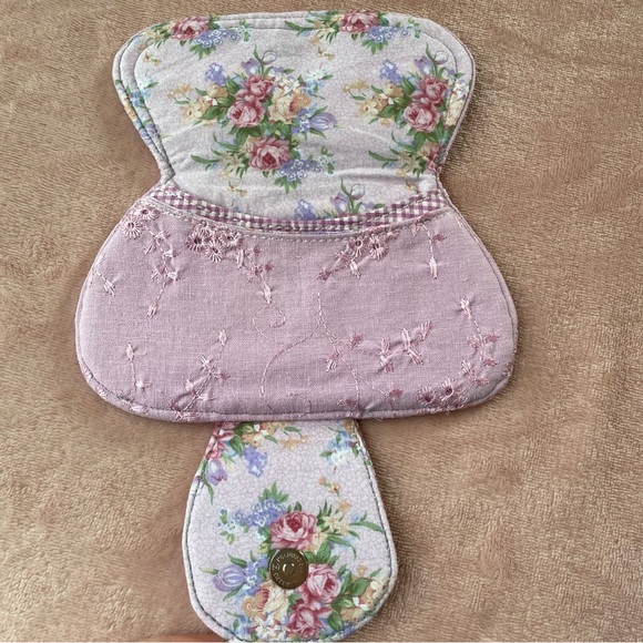 Handmade Wallet Patchwork Cottagecore Lilac and Pink Floral Gingham Embroidered - Picture 6 of 11